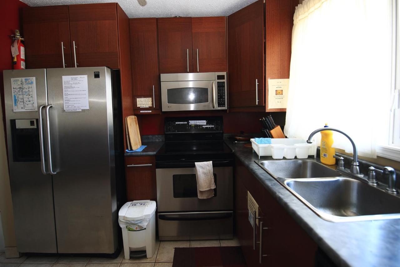 Jenny Guest House Yellowknife Bagian luar foto