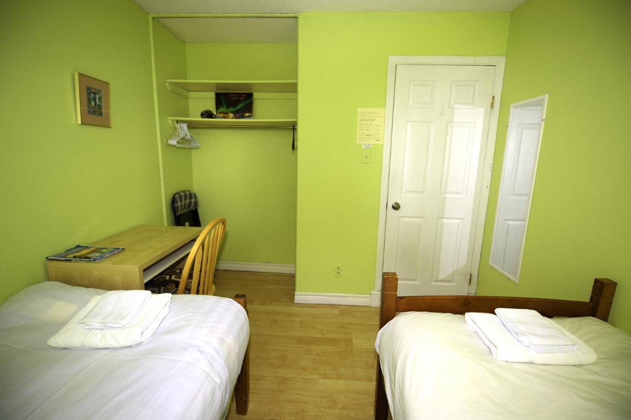 Jenny Guest House Yellowknife Bagian luar foto